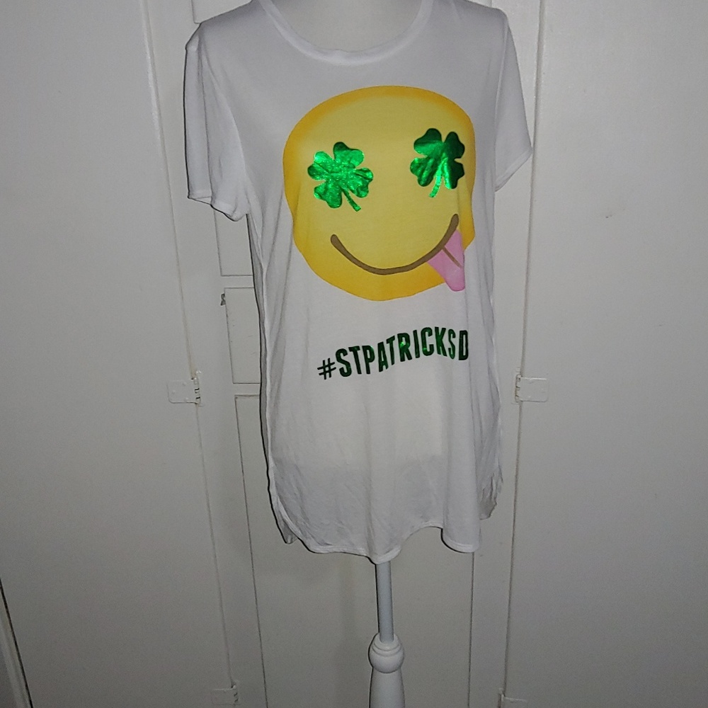 St. Patrick Emoji Shirt, Size Xl
